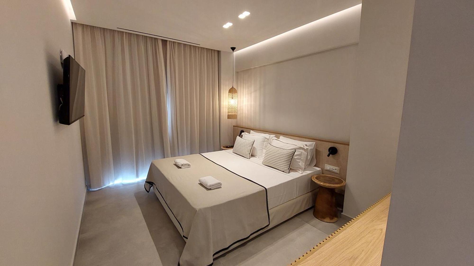 Niriides Palace Gournes Gouvon Room photo